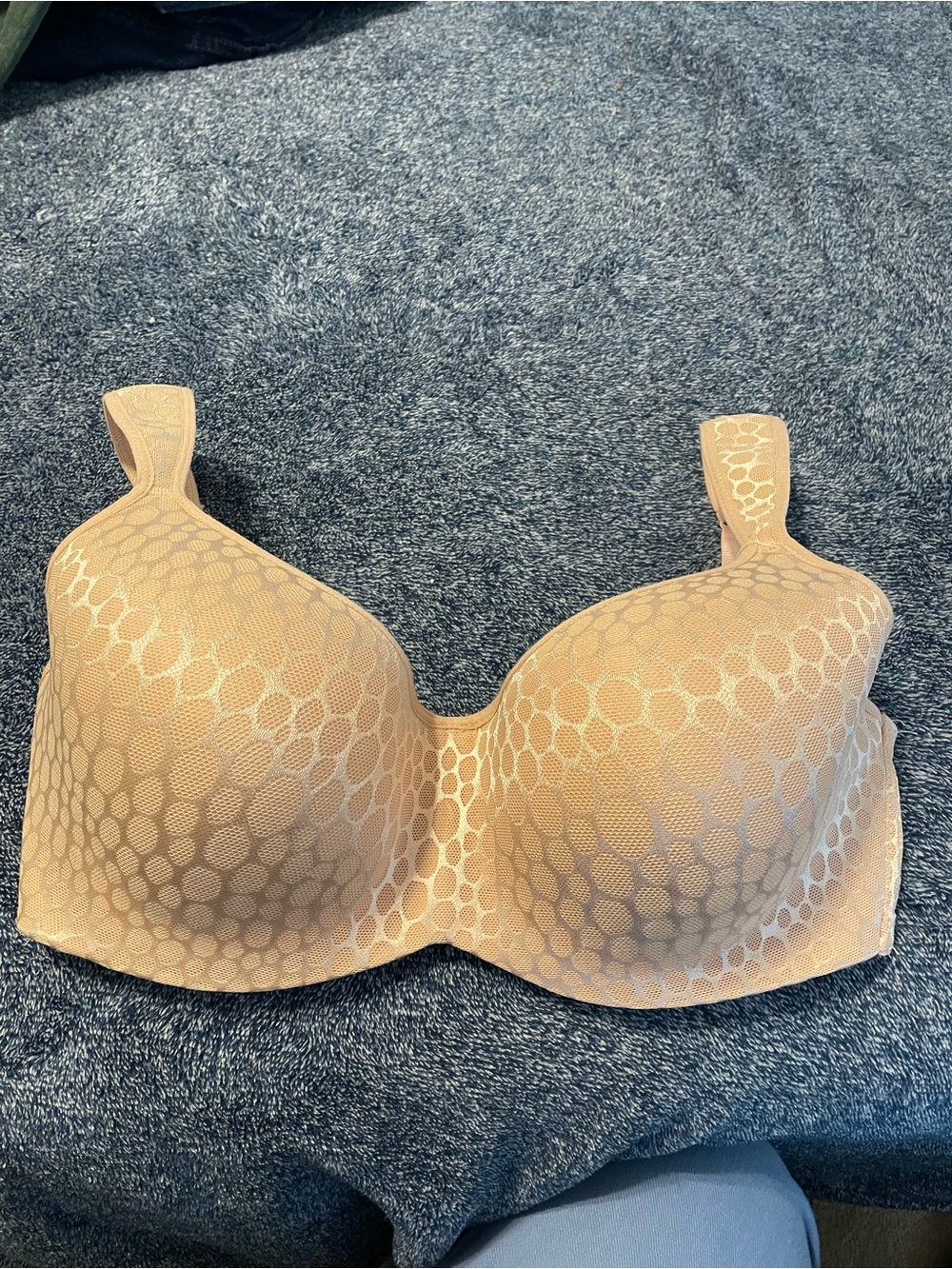 Delta Burke Beige Honeycomb-Textured Molded Cup Bra